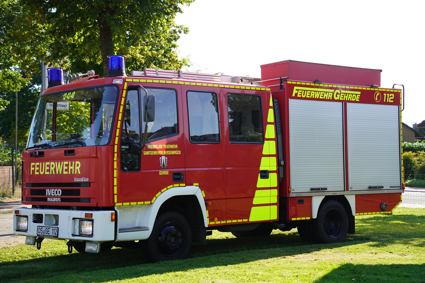 Löschgruppenfahrzeug LF 8 der Feuerwehr Gehrde, vollständig abgebildet
